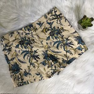 {LOFT} Floral shorts